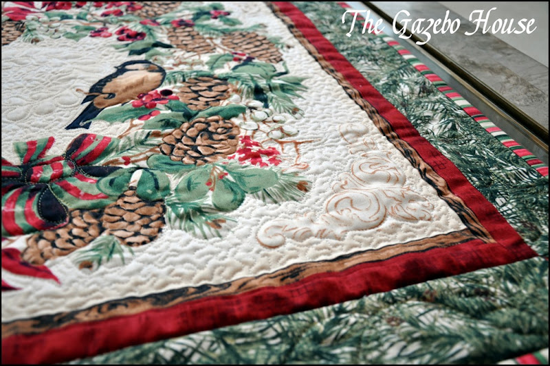 Chicadee quilted wallhanging 013