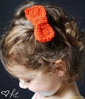 Crochet Hair Bows Tutorial[5]