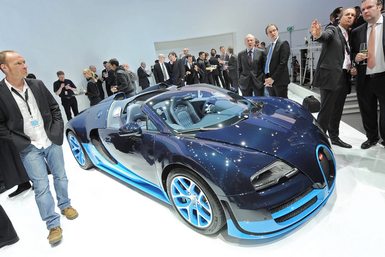 [Bugatti-Veyron-GS-Vitesse-26%255B2%255D.jpg]