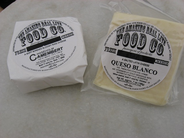 [camembert%2520and%2520queso%2520blanco%255B4%255D.jpg]