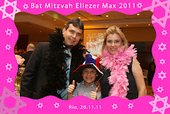 Fotos do evento Bat Mitzvah Eliezer Max - 20.11.11. Foto numero 28 da Social Click Fotografia Digital, do Rio de Janeiro, RJ, que faz fotos divertidas, fotos malucas, fotos com fantasias, fotos na hora, fotografia maluca, fotografia divertida com molduras personalizadas. fotos divertidas malucas foto maluca animadas animado rj rio de janeiro divertida fantasia animada fotografia eventos sociais e filmagem no site fotografos casamento