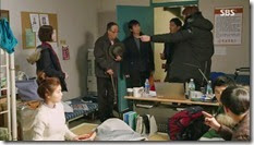 Pinocchio.E08.mkv_001792467_thumb[1]