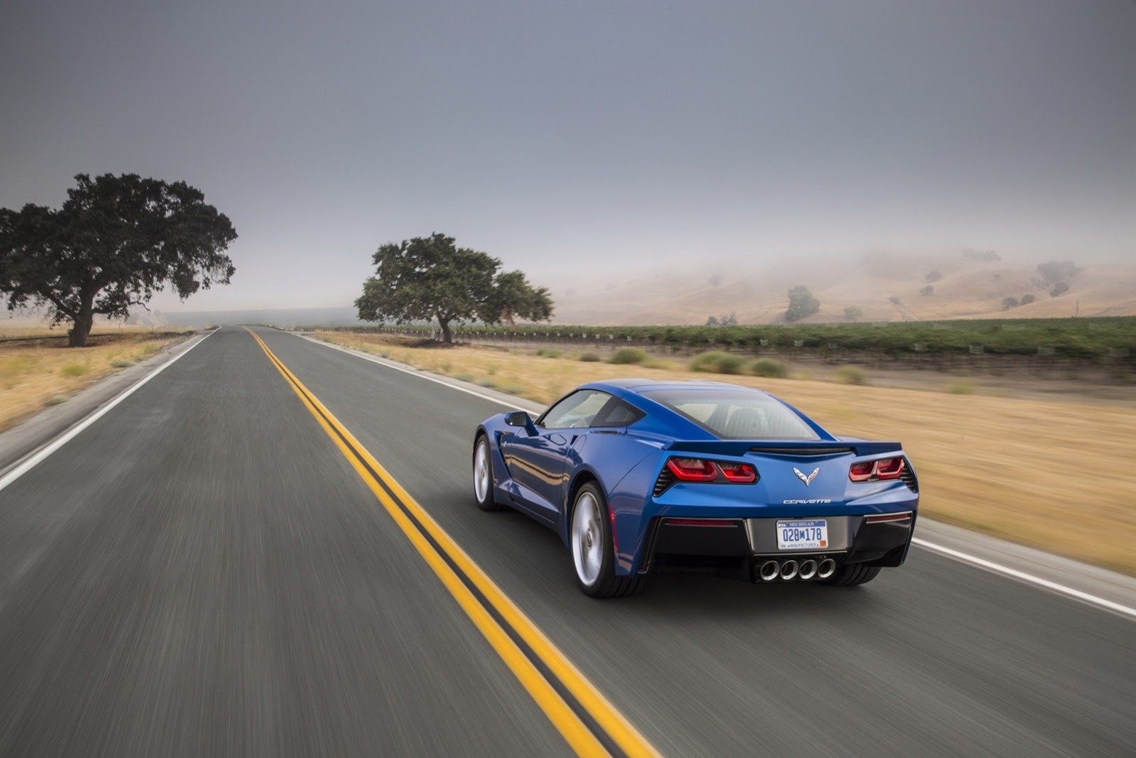 [2014-Chevrolet-Corvette-4%255B2%255D.jpg]