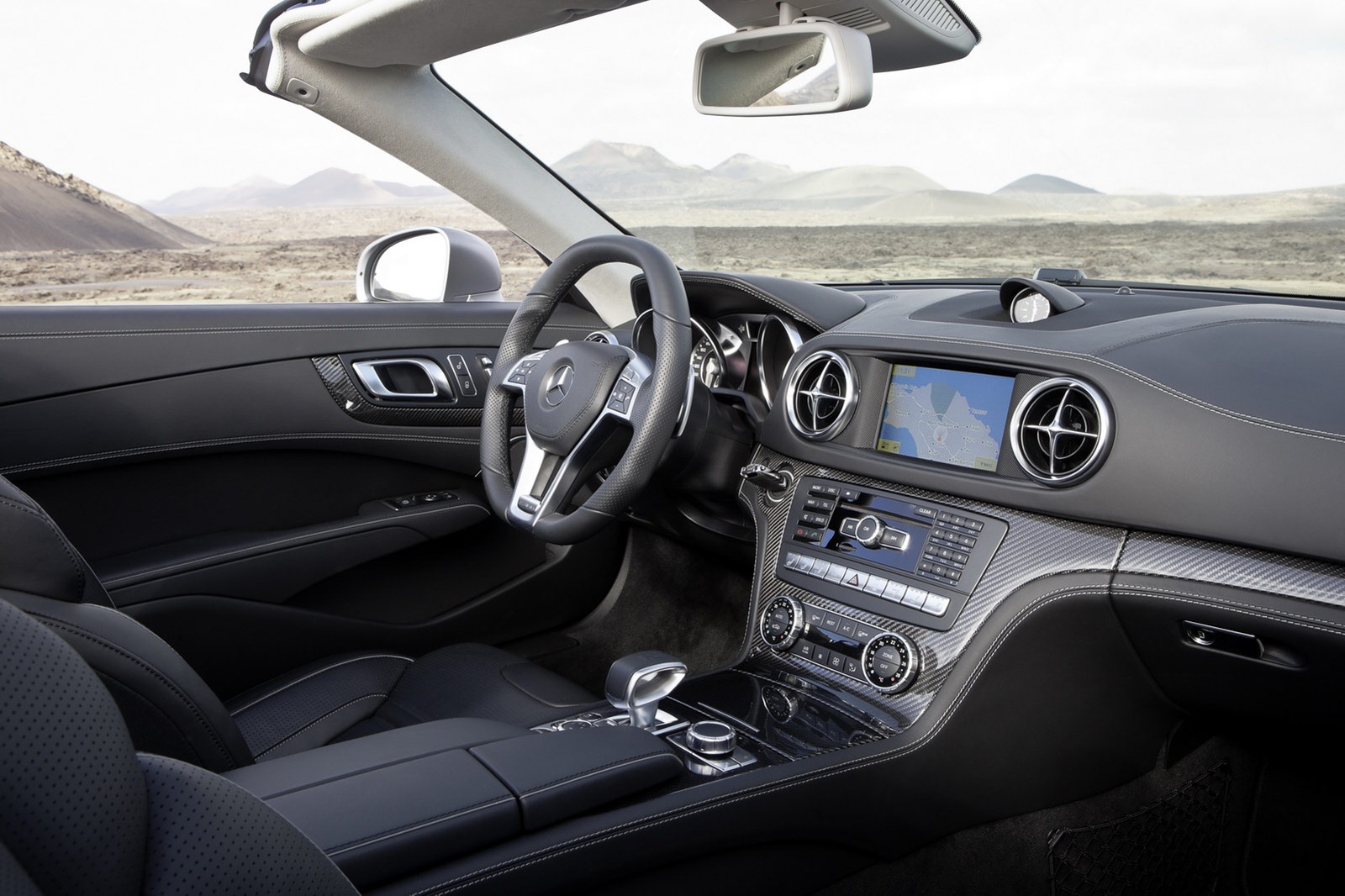 2013-Mercedes-SL63-AMG-17[2].jpg