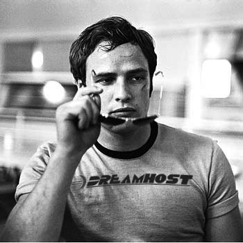 [dreamhost_marlon_brando%255B14%255D.jpg]