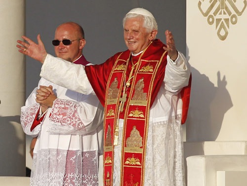 [papa-cibeles2-z%255B6%255D.jpg]