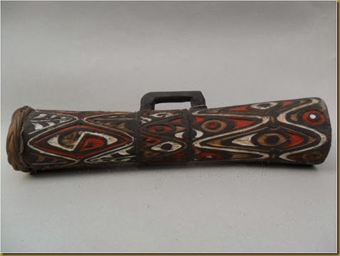 MUSICAL INSTRUMENT of ASMAT MUSICAL INSTRUMENT of ASMAT