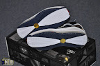 nike air max lebron 7 gr white navy 7 09 Nike Air Max LeBron VII (7)   White/Navy/Gold Sample Actual Photos
