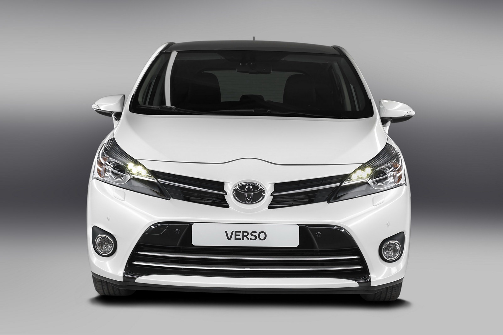 [2013-Toyota-Verso-FL-8%255B2%255D.jpg]