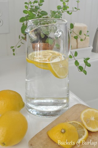 [kitchendetails74.jpg]