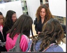 charlando con alumnas charlando con alumnas