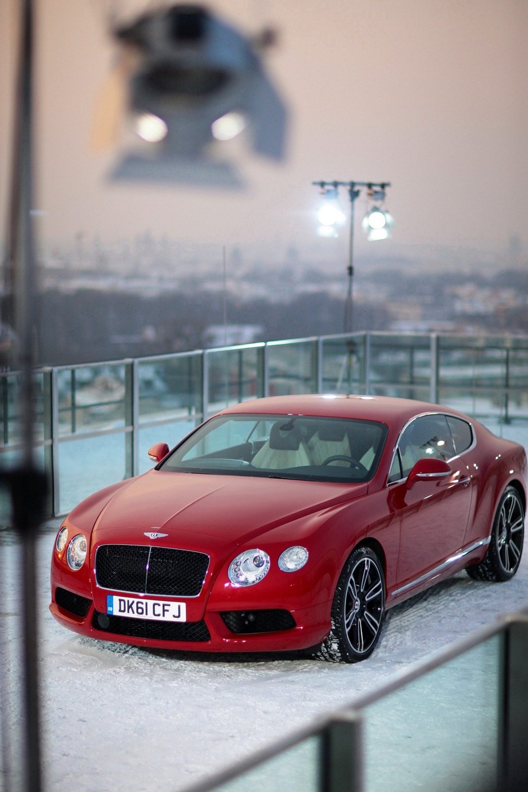 [Bentley-Continental-GT-Helicopter-8%255B5%255D.jpg]