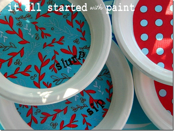 coasters_white_blue_red_turquoise_diy