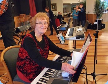 Sandi Crawford played the Korg Pa900. Sandi has only been learning the keyboard for 3 months being a pianist. Sandi played very well too! Photo courtesy of Dennis Lyons