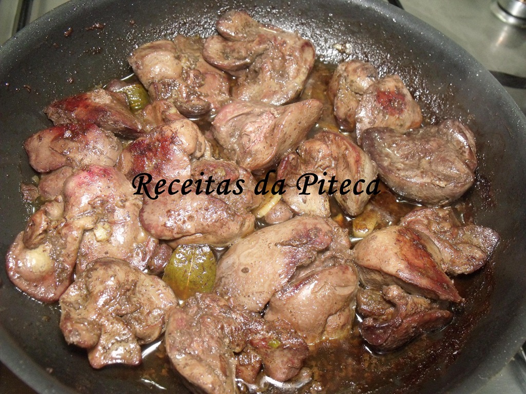 [Figados%2520de%2520frango%255B3%255D.jpg]