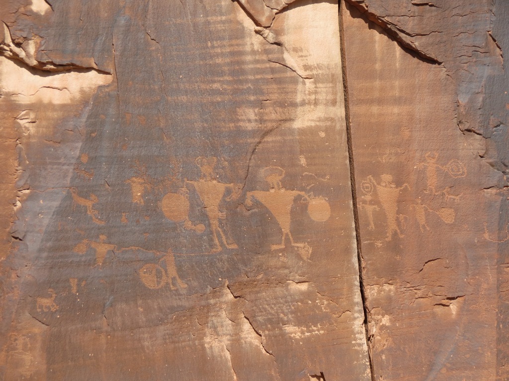 [moab_ut_scenic_byway_279_rock_art_an%255B1%255D.jpg]