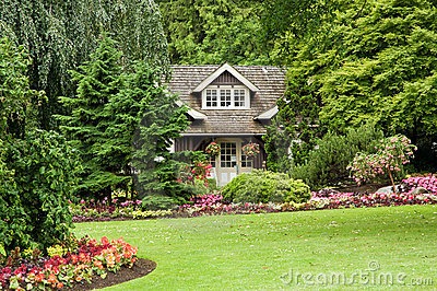 [landscaped-cottage-in-woods-thumb9859535%255B1%255D%255B2%255D.jpg]