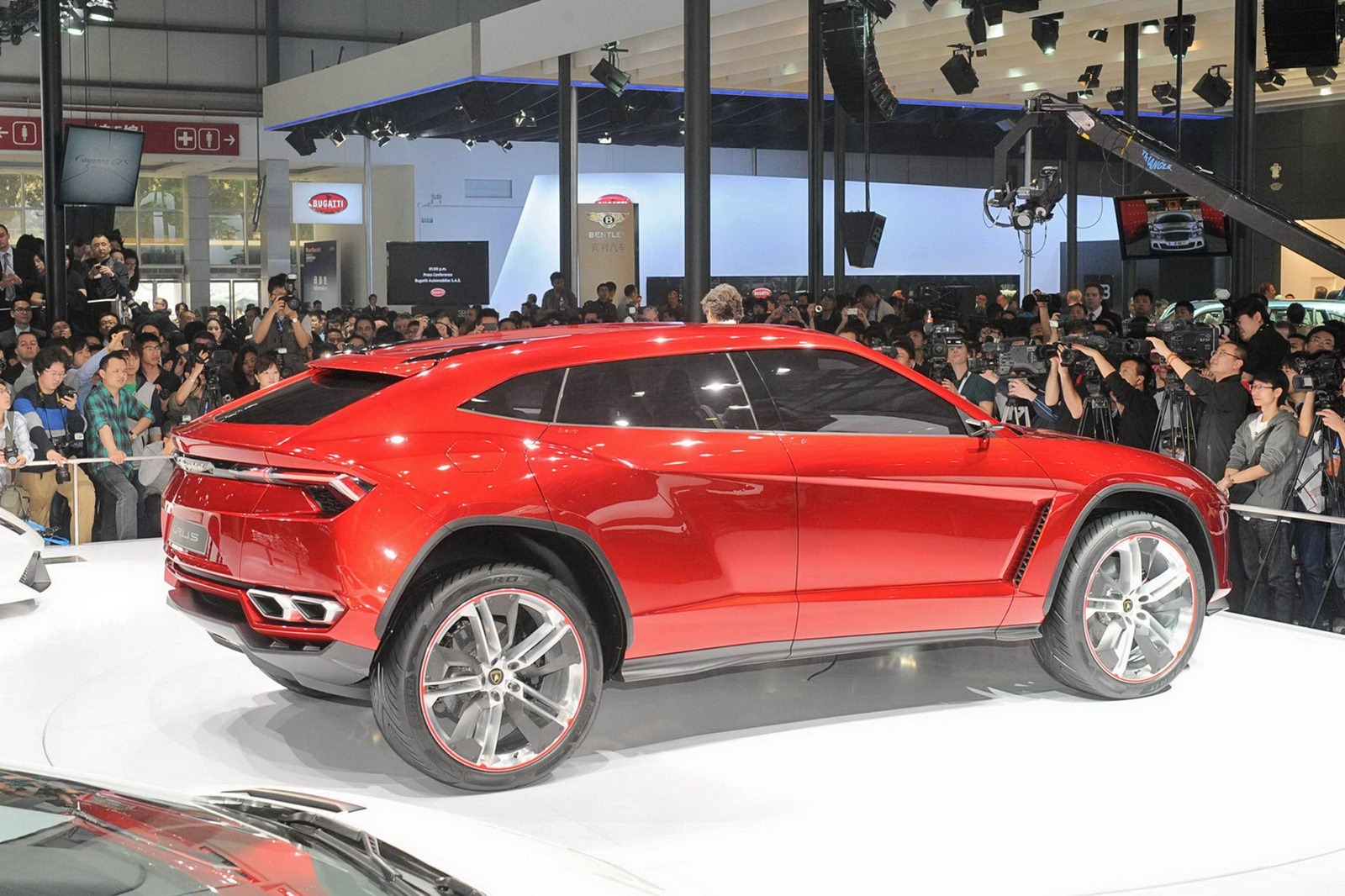 [Lamborghini-Urus-Concept-2%255B2%255D.jpg]