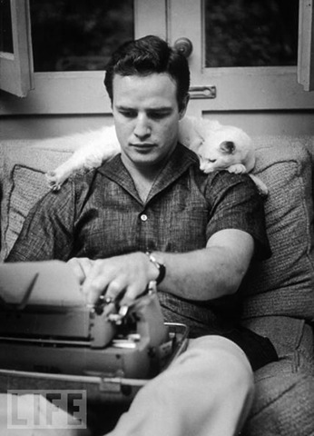 [Marlon%2520Brando%255B4%255D.jpg]