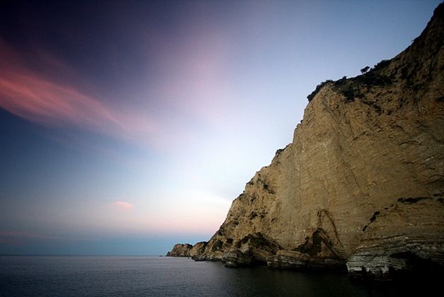 [Tolaga%2520Bay%2520Cliffs%2520at%2520sunset%255B3%255D.jpg]