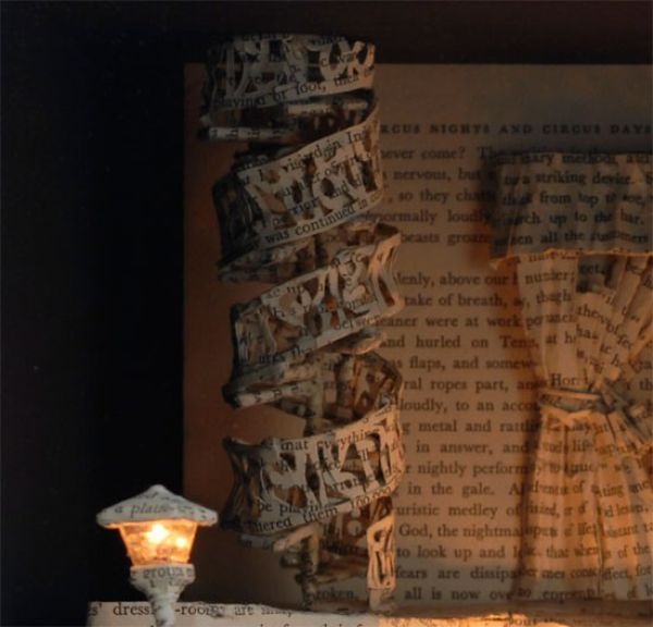 [astonishing_book_sculptures_640_273.jpg]