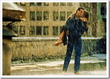 romantic-couple-kissing-in-rain-wallpaper