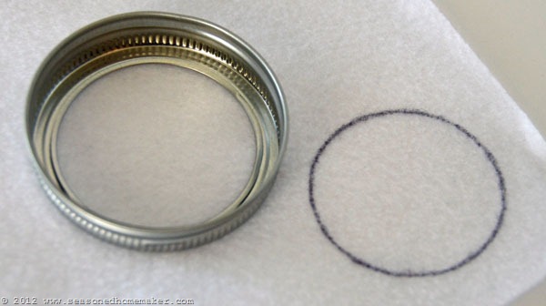 [Mason-Jar-Pin-Cushion-95.jpg]