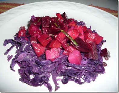 Chucrut con Ensalada Rusa Vinegret Z Chucrut con Ensalada Rusa Vinegret (2)