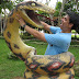Bite me! Bite me!