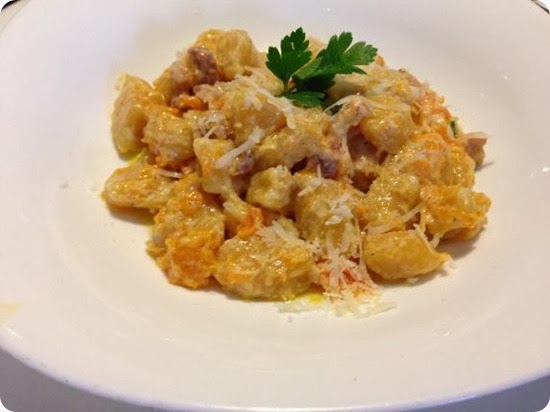 Gnocchetti di zucca con pancetta e robiola Gnocchetti di zucca con pancetta e robiola