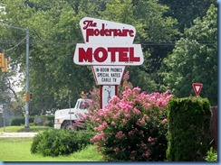 2098 Pennsylvania - PA Route 462 (Market St), York, PA - Lincoln Highway - The Modernaire Motel 2098 Pennsylvania - PA Route 462 (Market St), York, PA - Lincoln Highway - The Modernaire Motel