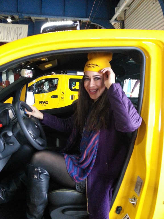 [LeAura%2520NISSAN%2520Taxi%255B9%255D.jpg]