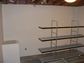den built-in plant stand.