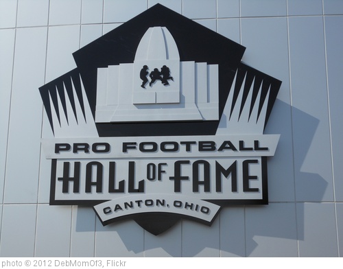 'ProFootballHallOfFame2012 006' photo (c) 2012, DebMomOf3 - license: http://creativecommons.org/licenses/by-nd/2.0/