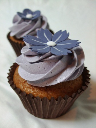 [Purple%2520flowers%255B1%255D.jpg]