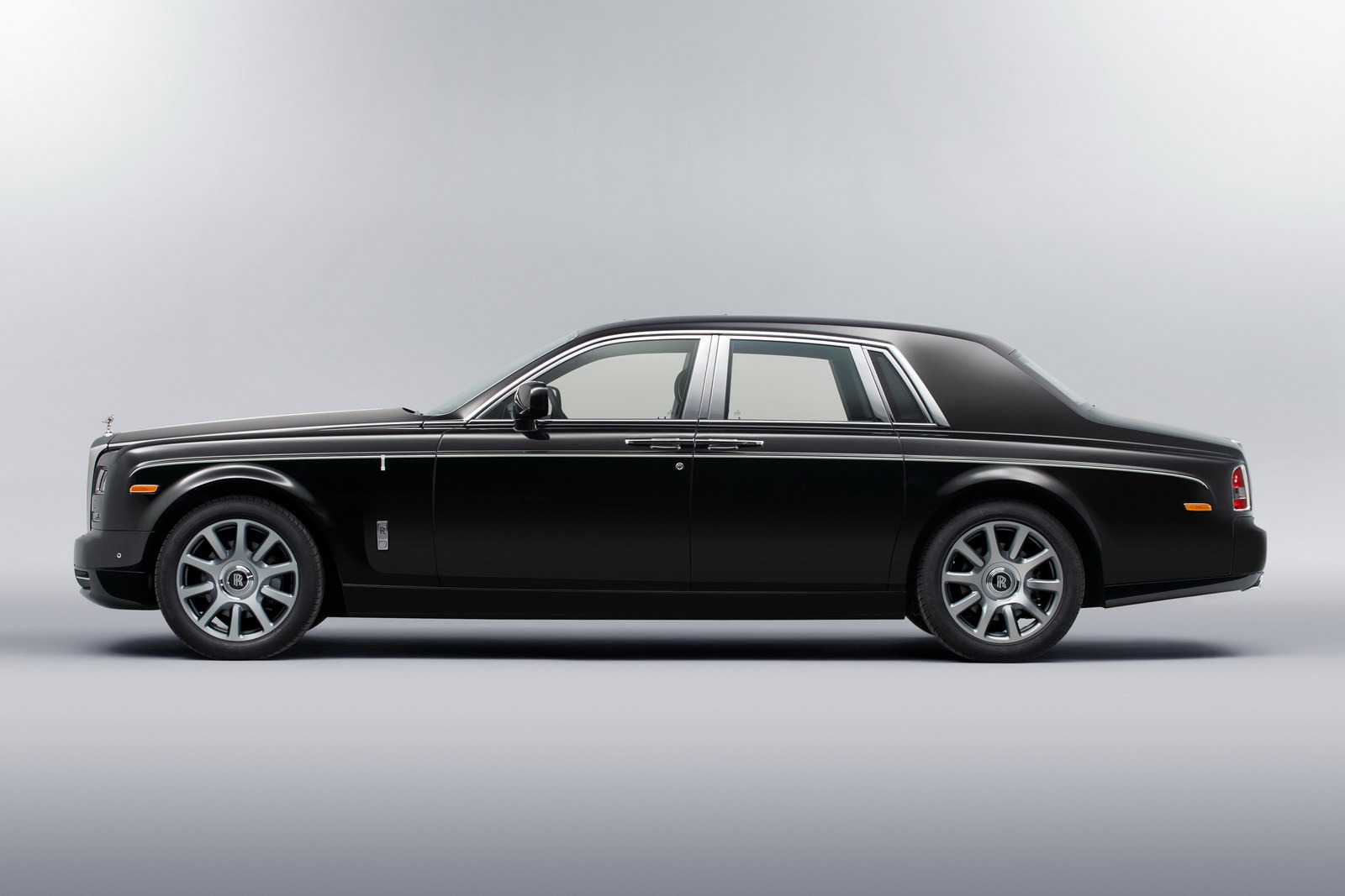 [Rolls-Royce-Phantom-Art-Deco-1%255B2%255D.jpg]