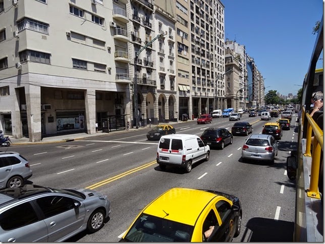 Buenos_Aires_Bus_DSC00082