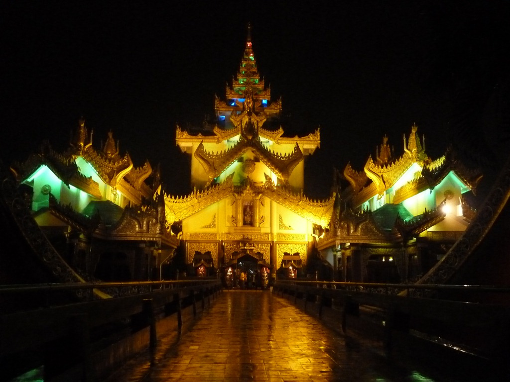[Myanmar-Yangon-Karaweik-Palace-6-Sep%255B25%255D.jpg]