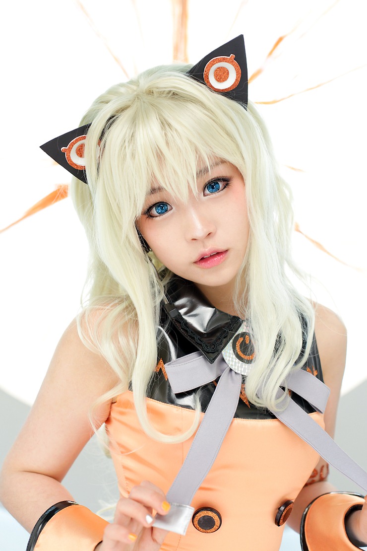 [vocaloid-seeu-korean-cosplay-by-tomia-002%255B4%255D.jpg]