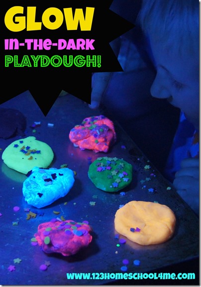 Glow in the dark playdough recipe - LOVE this play doh recipe which is such a fun kids activities for toddler, preschool, kindergarten, first grade, 2nd grade kids and more. Glow in the dark playdough recipe - LOVE this play doh recipe which is such a fun kids activities for toddler, preschool, kindergarten, first grade, 2nd grade kids and more.