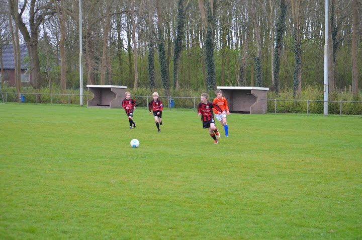 2012 - 14 APR - ONSTWEDDE E2 - WVV E5 022.jpg