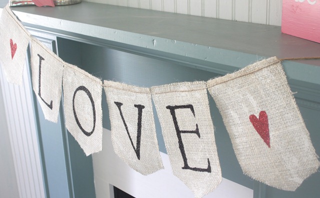 [valentines%2520mantel%255B8%255D.jpg]