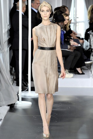 [Dior-Couture-2012-Runway%2520%252816%2529.jpg]