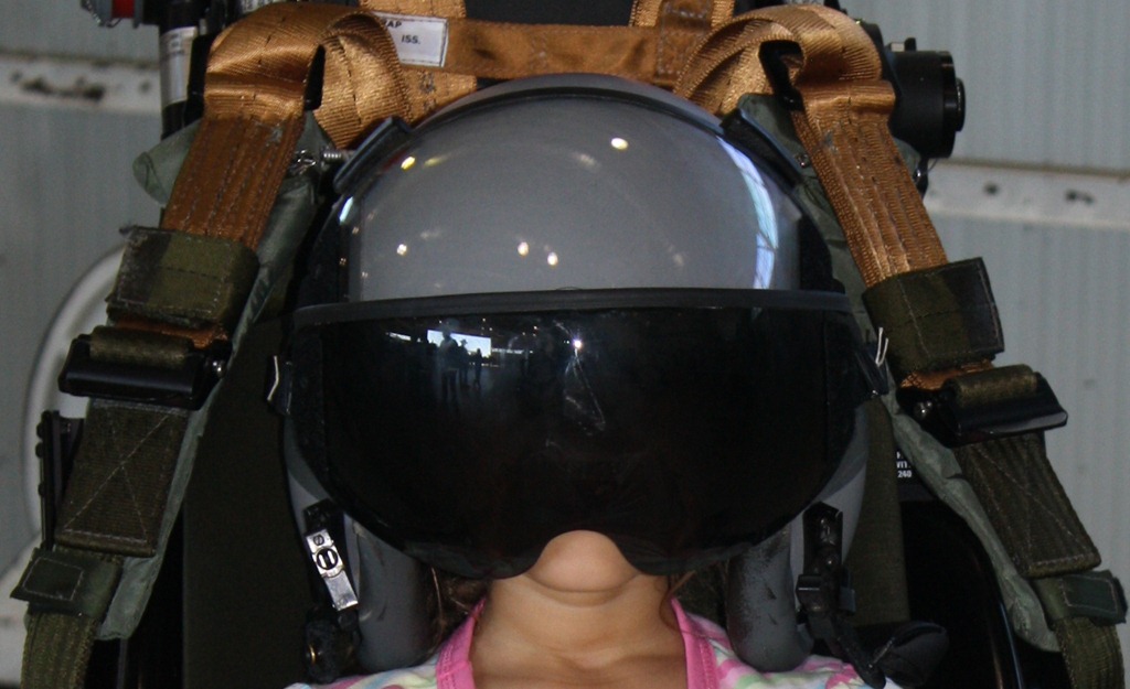 [AnicaPilot%255B3%255D.jpg]