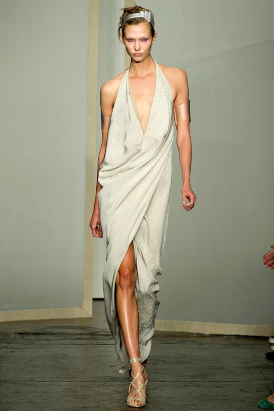 donna-karan-rtw-ss2013-runway-36_172128466043