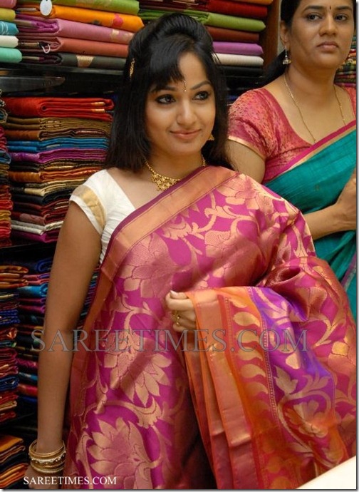 Madhavi_Latha_Silk_Saree Madhavi_Latha_Silk_Saree