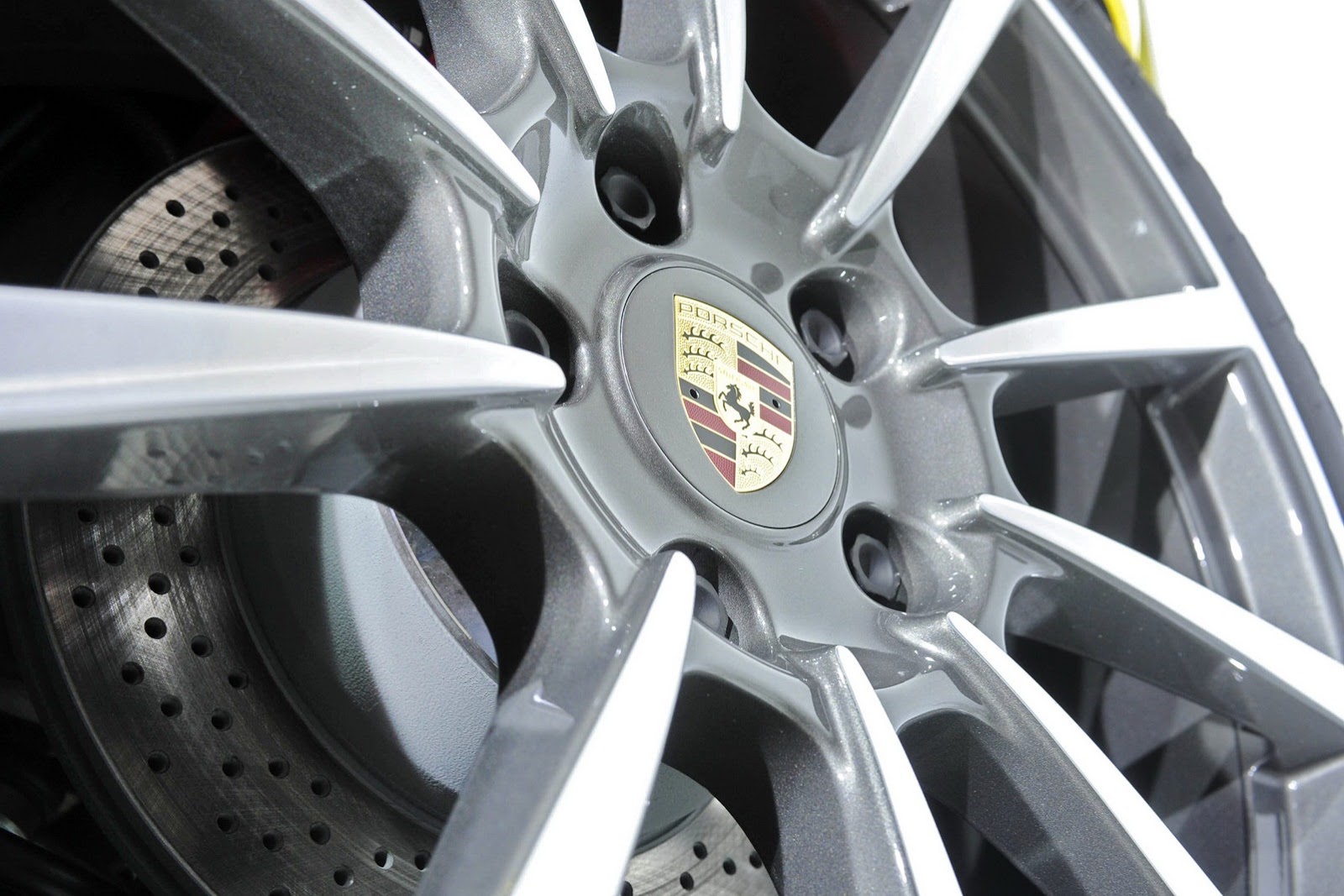 [2013-Porsche-Cayman-40%255B2%255D.jpg]