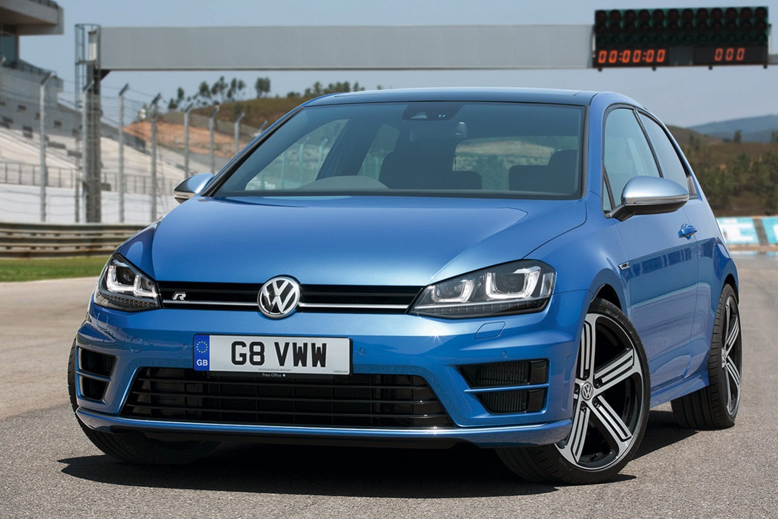 [2014-VW-Golf-R-3%255B2%255D.jpg]