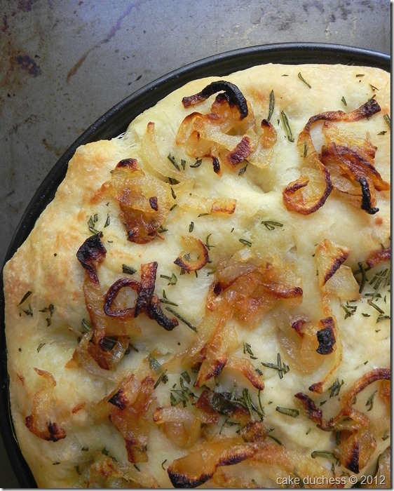 caramelized-onion-and-rosemary-focaccia-1
