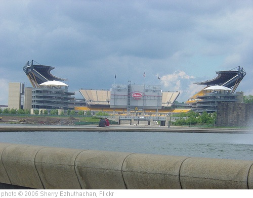 'Pittsburgh - Stadium' photo (c) 2005, Sherry Ezhuthachan - license: http://creativecommons.org/licenses/by-nd/2.0/